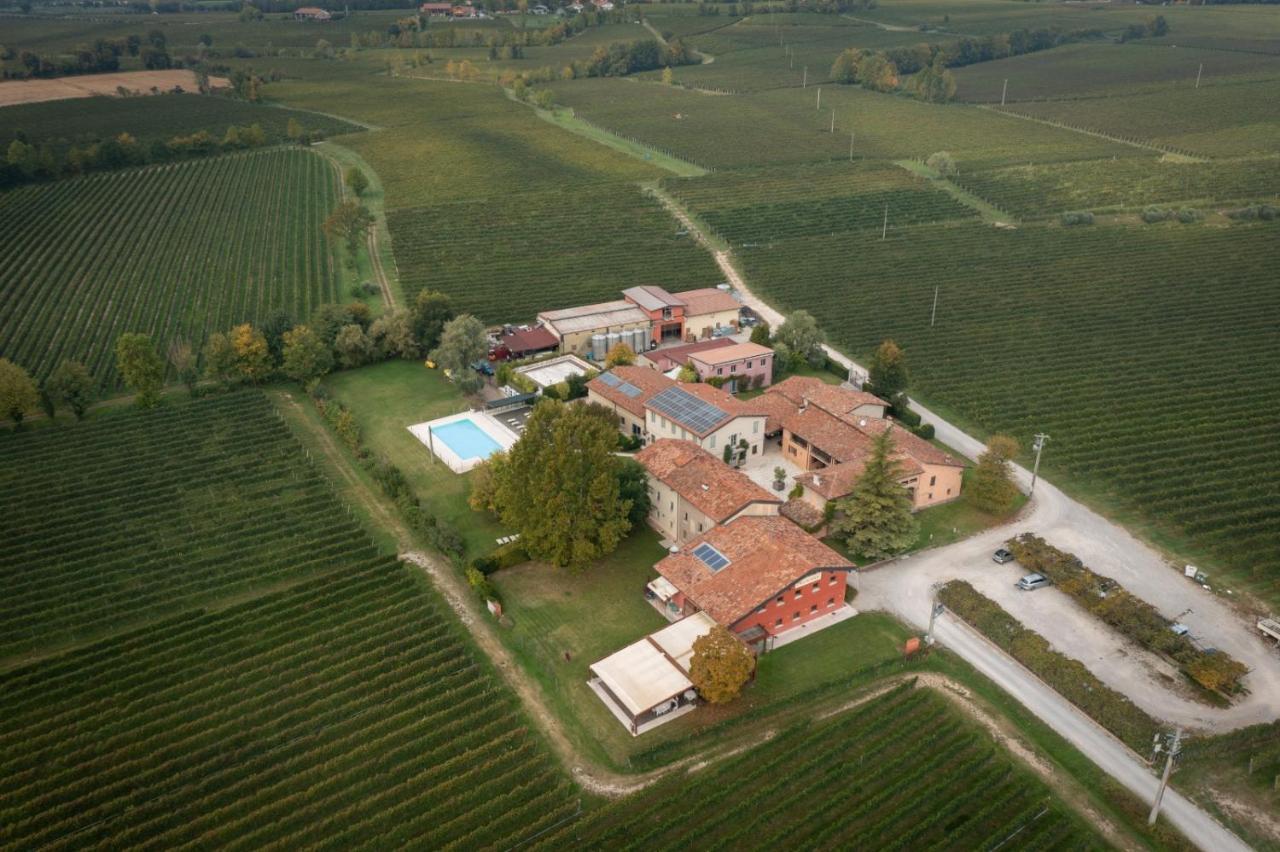 Agriturismo Feliciana Pozzolengo Kültér fotó
