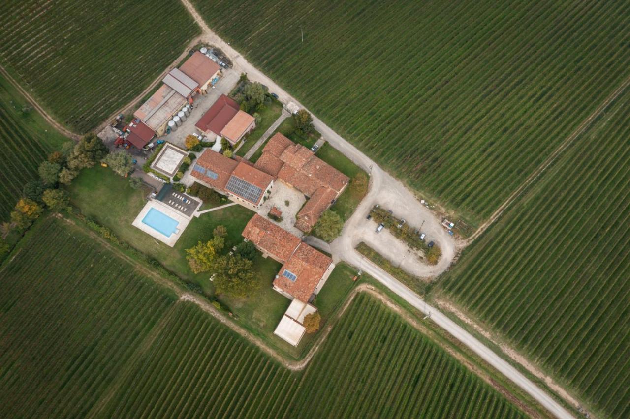 Agriturismo Feliciana Pozzolengo Kültér fotó