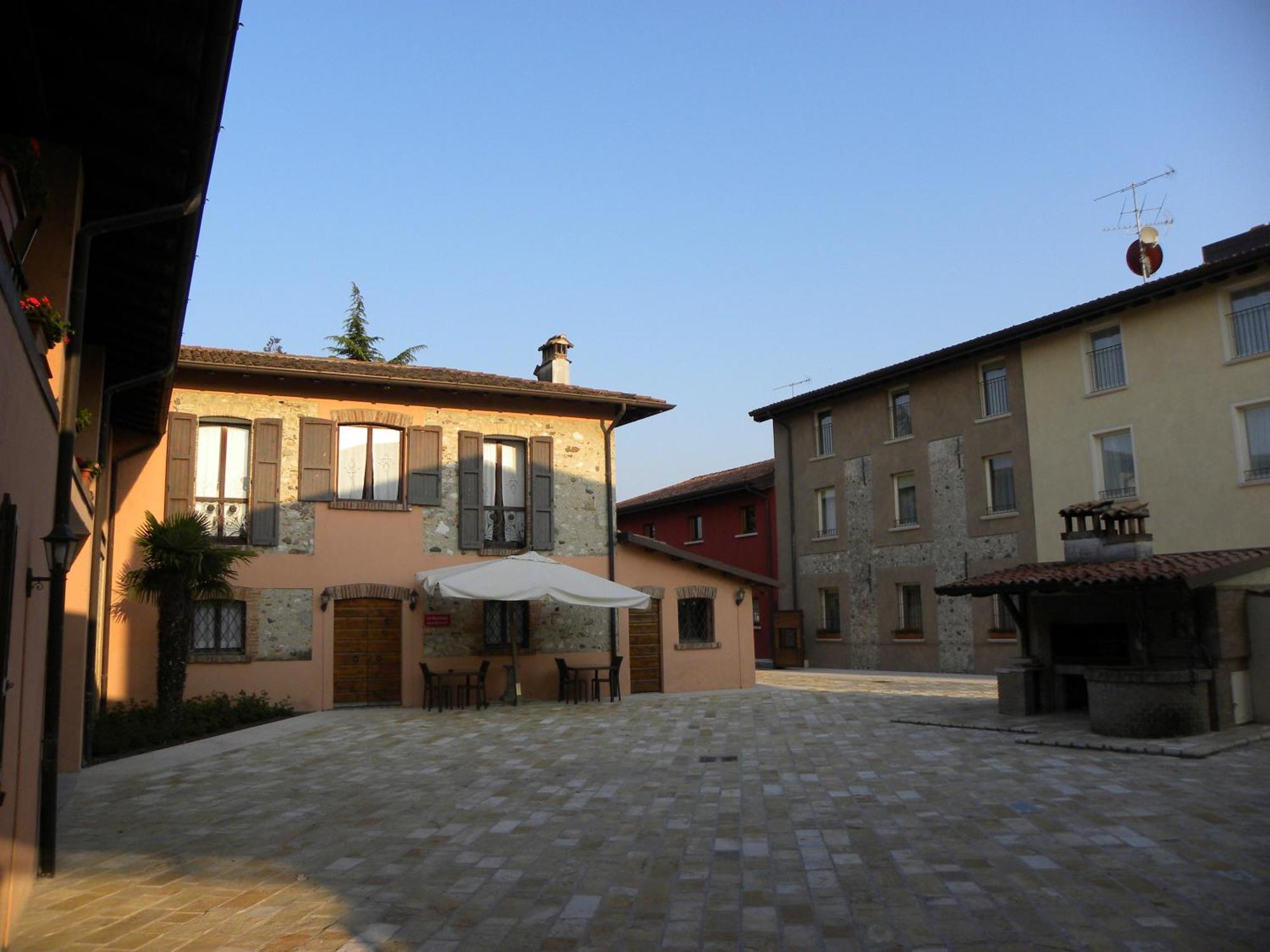 Agriturismo Feliciana Pozzolengo Kültér fotó