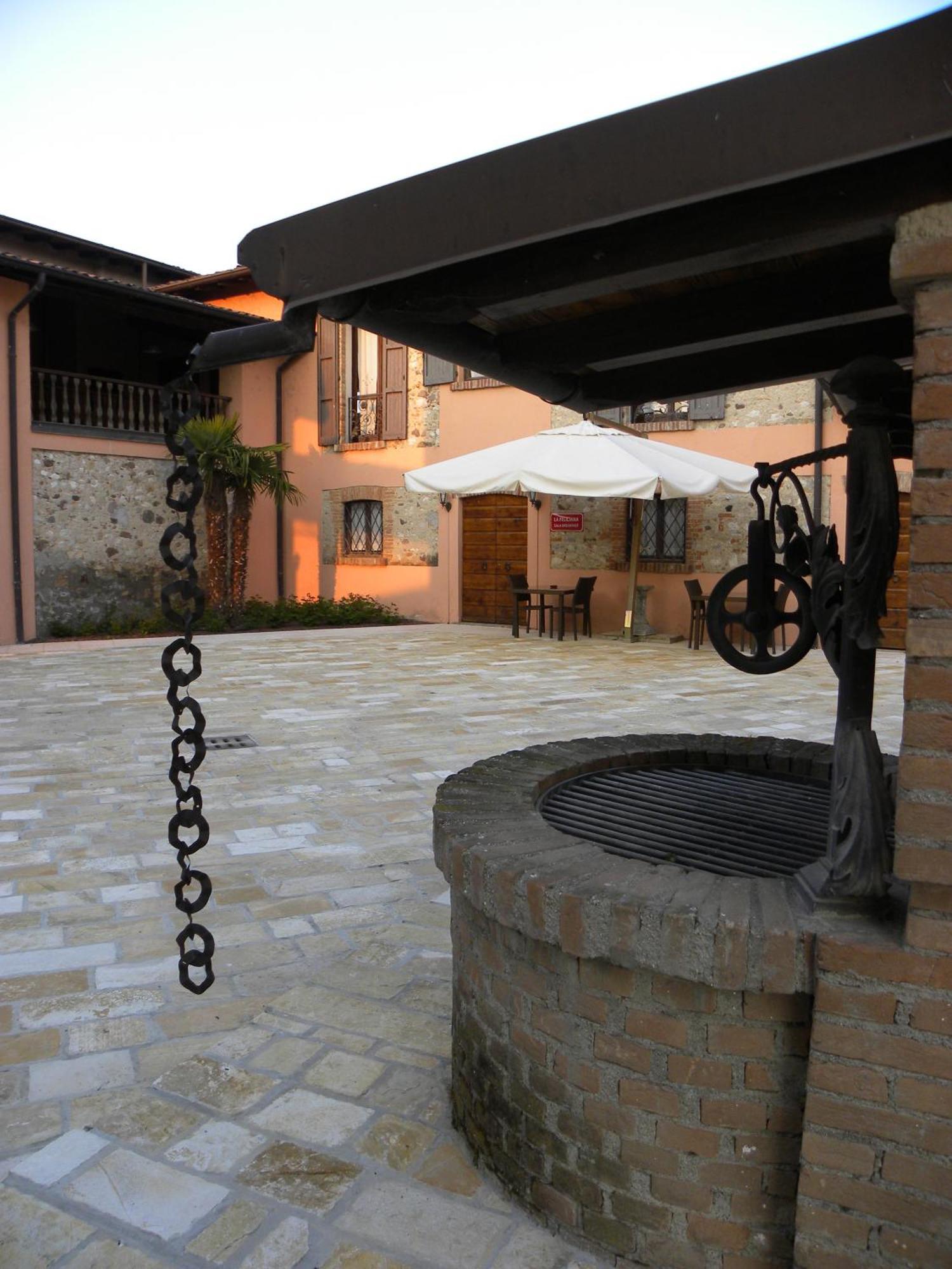 Agriturismo Feliciana Pozzolengo Kültér fotó